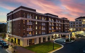 The Publisher, Downtown Fredericksburg, A Tribute Portfolio Hotel